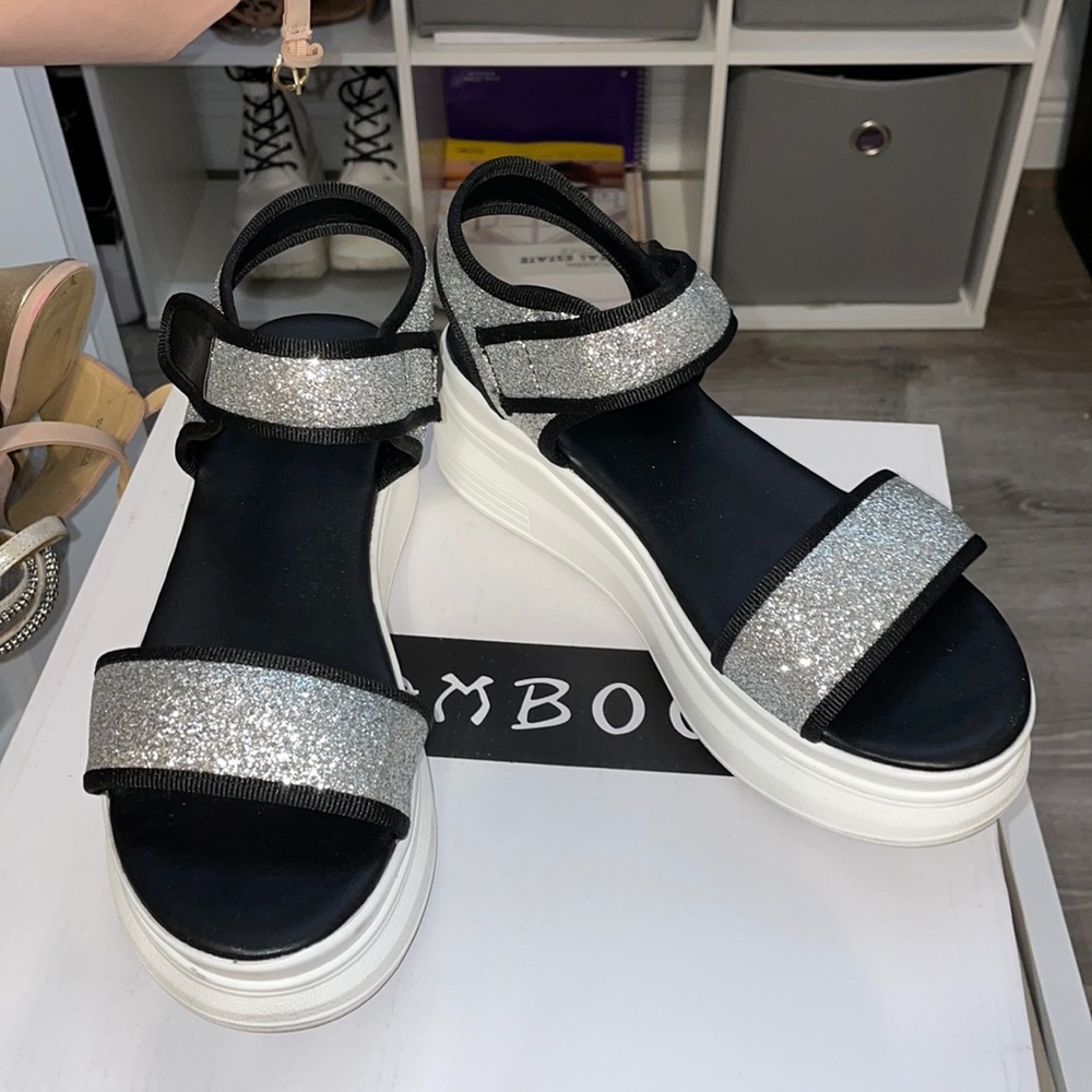 Dollskill platform sparkly sandals